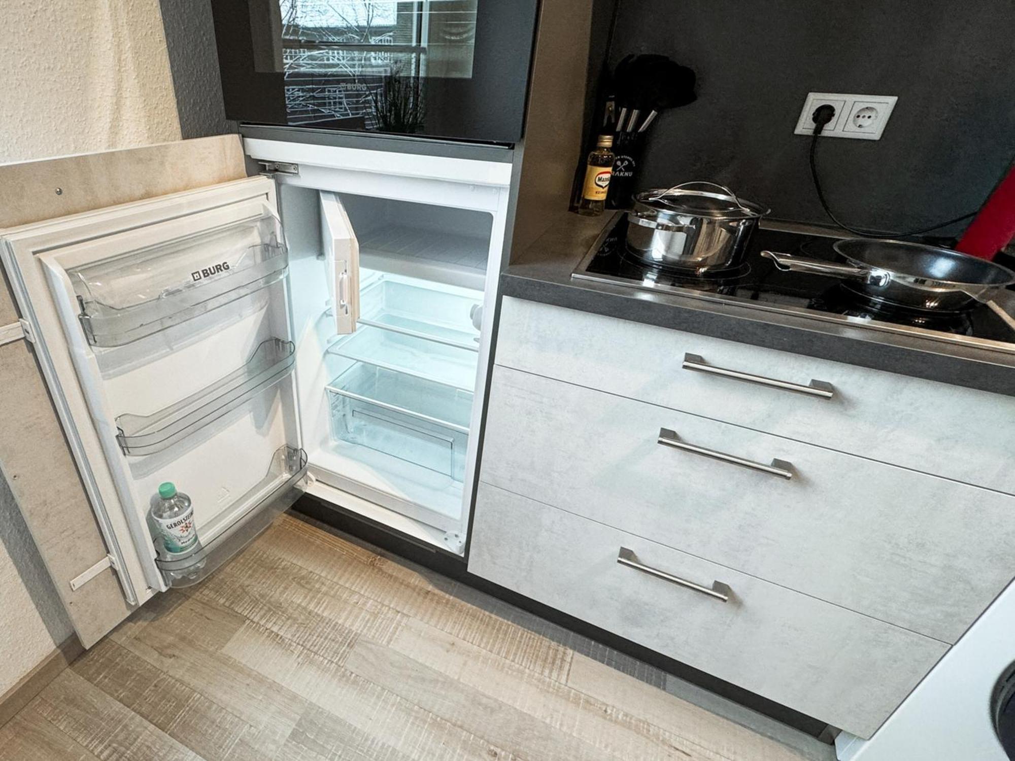 Modernes Apartment In Top Lage Komfortabel Eingerichtet Mit Arbeitsplatz Und Kueche - Geibelsuite Hanovra Exterior foto