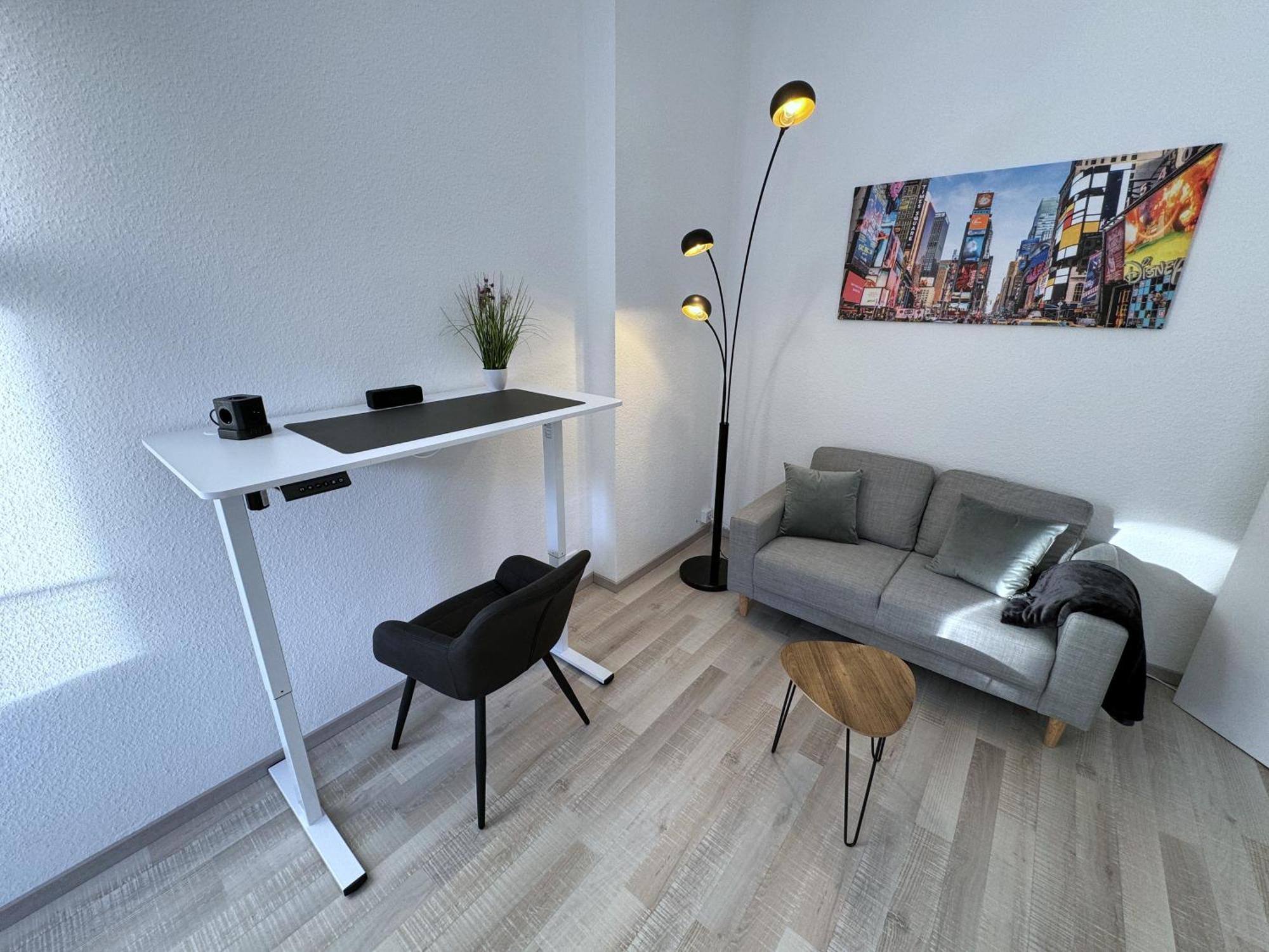 Modernes Apartment In Top Lage Komfortabel Eingerichtet Mit Arbeitsplatz Und Kueche - Geibelsuite Hanovra Exterior foto
