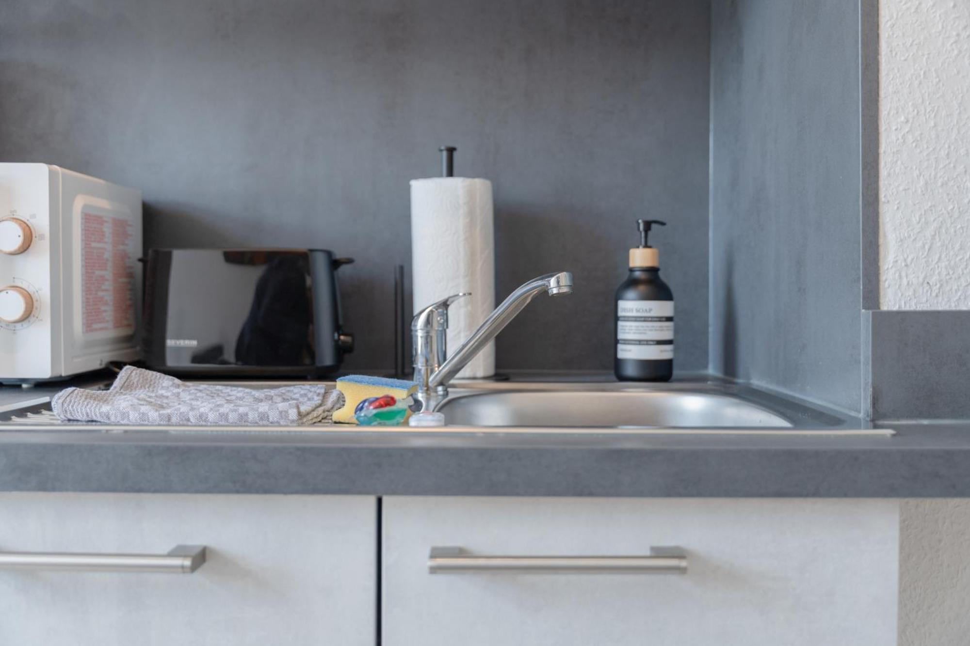 Modernes Apartment In Top Lage Komfortabel Eingerichtet Mit Arbeitsplatz Und Kueche - Geibelsuite Hanovra Exterior foto