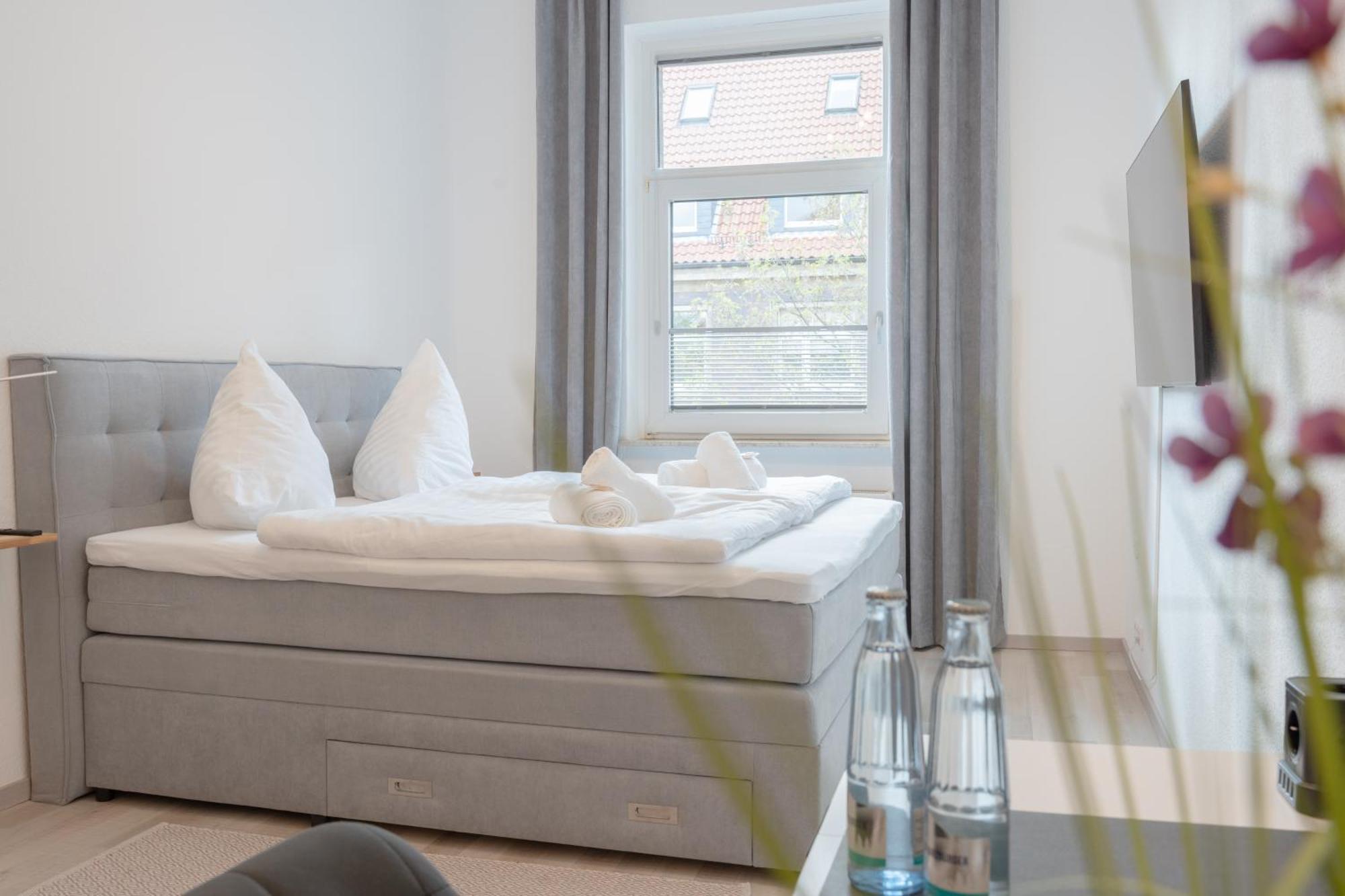 Modernes Apartment In Top Lage Komfortabel Eingerichtet Mit Arbeitsplatz Und Kueche - Geibelsuite Hanovra Exterior foto